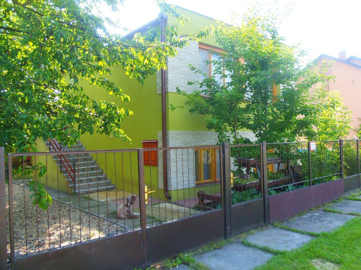 Hovirag Apartman 2 Хайдусобосло Экстерьер фото
